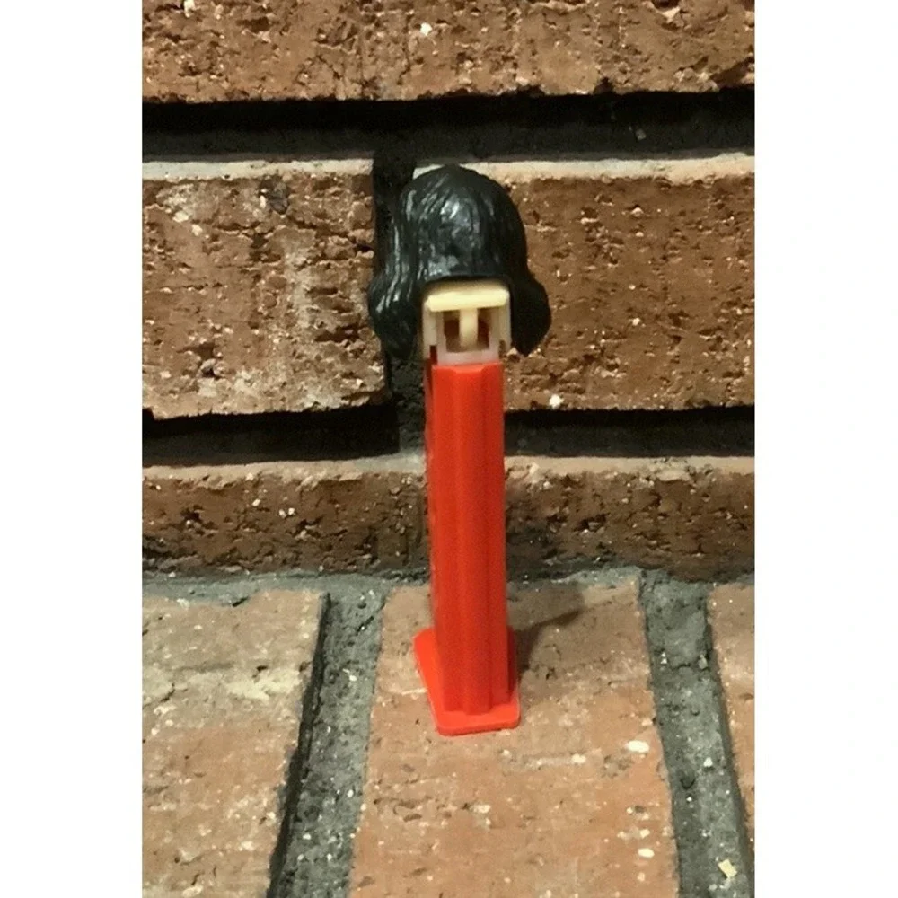 Vintage Wonder Woman DC Comics Red PEZ Dispenser with‎ Feet